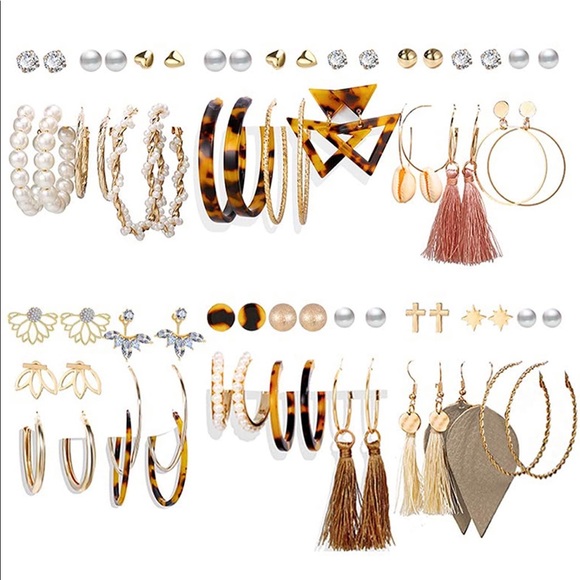 Jewelry - Earrings Bundle <<36 pairs>>